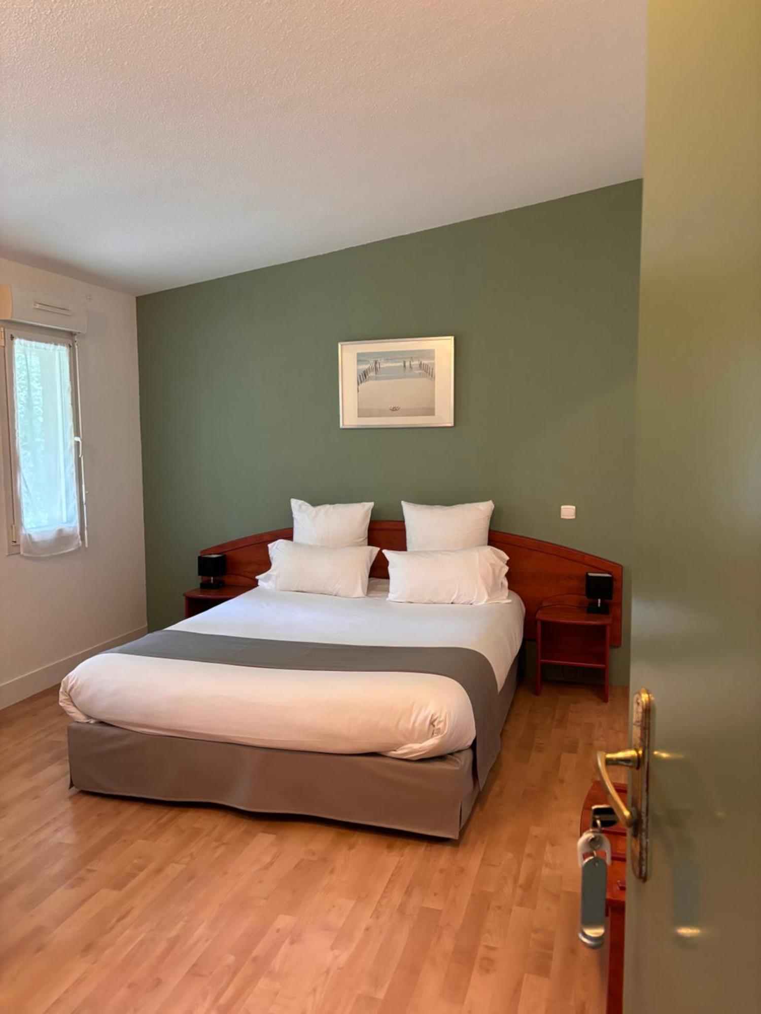Hotel - Domaine De La Blanchardiere - Le Mans Changé المظهر الخارجي الصورة